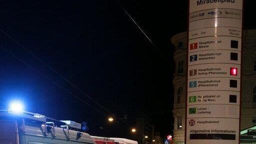 Frau von Bus überrollt, II