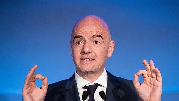 Der UEFA-Generalsekretär will FIFA-Chef werden
