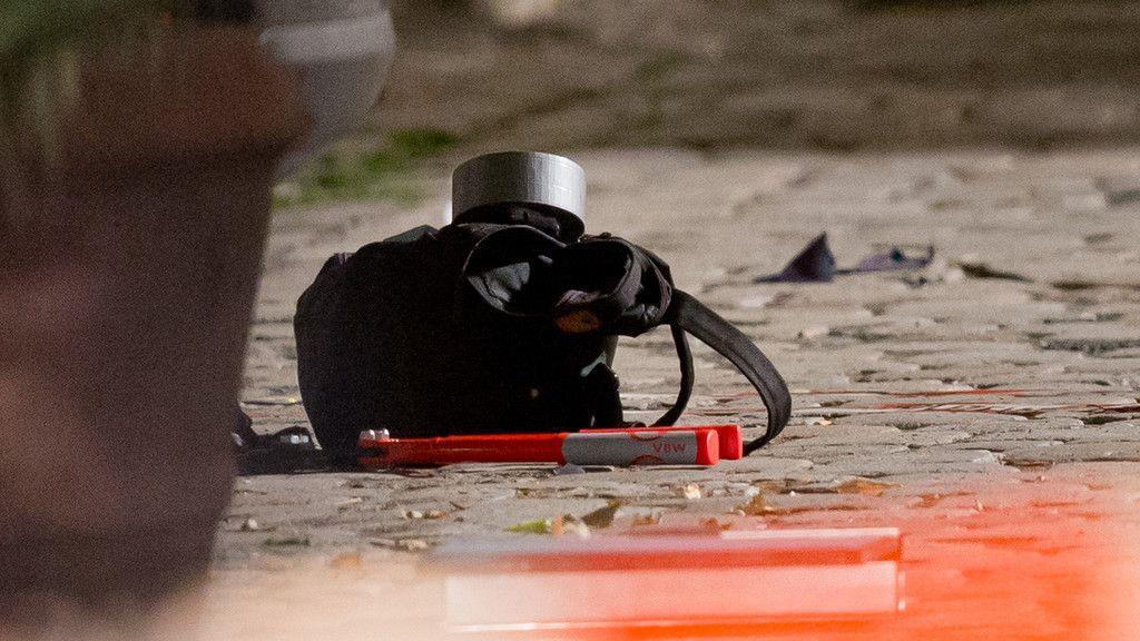 Syrer sprengt sich in Ansbach in die Luft