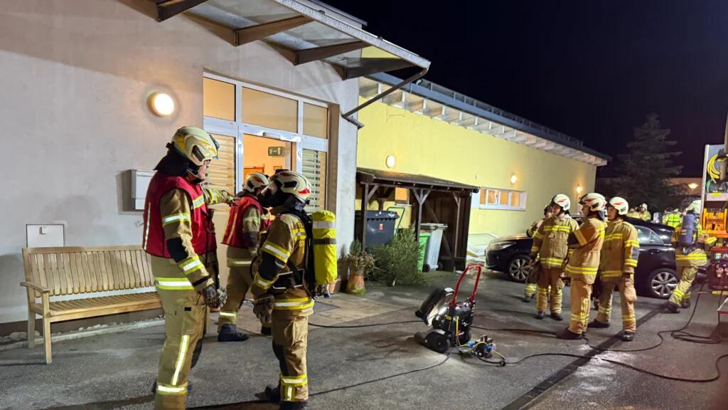 CO2-Alarm löst Großeinsatz in Straßwalchen aus