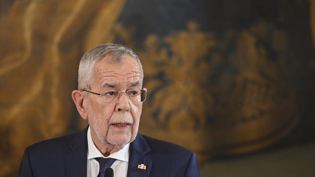 REGIERUNGSKRISE STATEMENT BUNDESPRÄSIDENT VAN DER BELLEN =.jpg