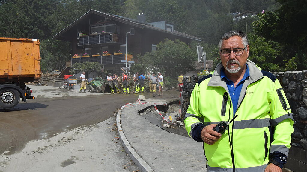Unwetter_Mittersill_Aufr\u00e4umarbeiten III