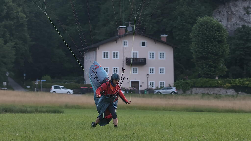 Festungsflug der Paragleiter
