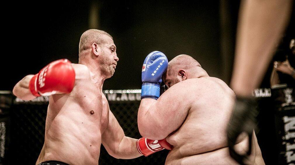 Aggrelin: MMA-Kämpfe im Escobar Salzburg