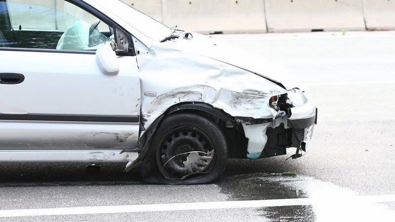 Crash beim Autobahndreieck
