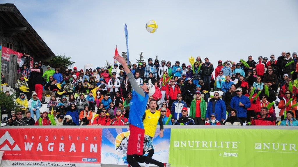 Snow-Volleyball in Wagrain, II