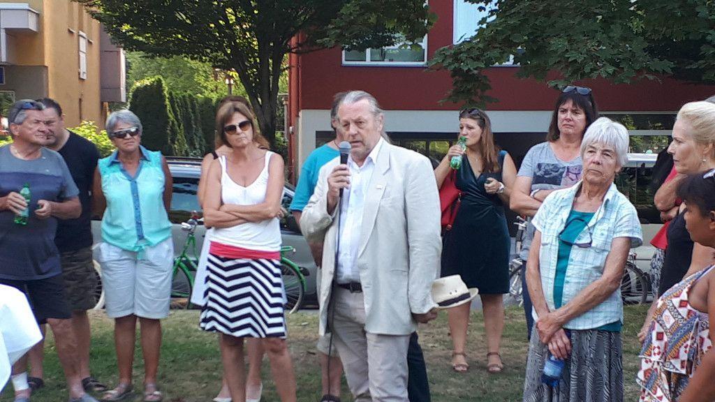 Anrainerdiskussion in Schallmoos