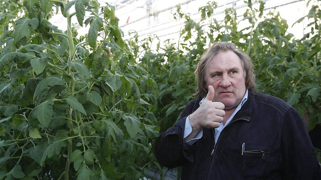 Gerard Depardieu wurde in einen Autounfall verwickelt.