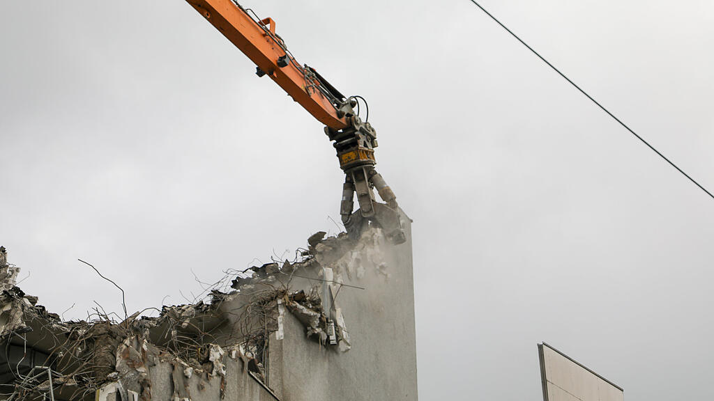 Baustelle LDZ: Abrissarbeiten