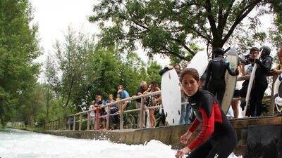 Surfen am Almkanal