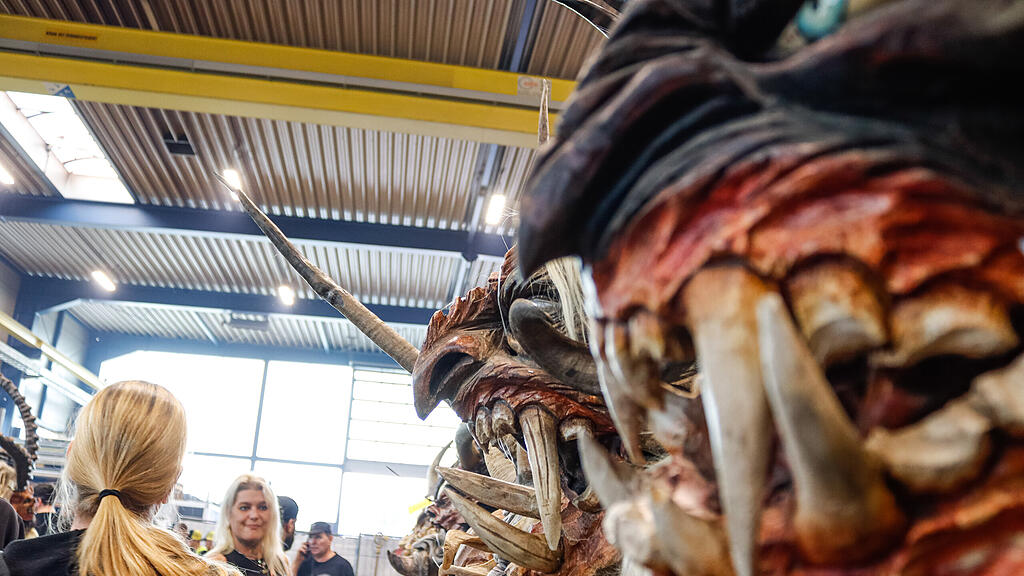 Krampus-Flohmarkt in Seekirchen