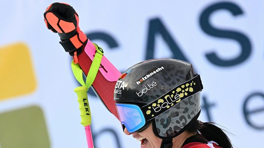 Venier jubelt im Super-G von St. Anton über Platz zwei