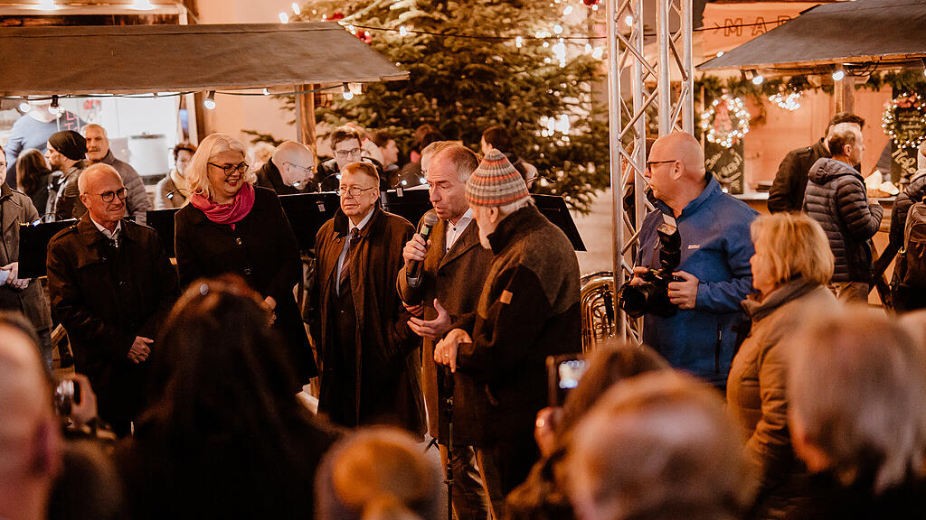 Weihnachtsmarkt Hallein, Er\u00f6ffnung