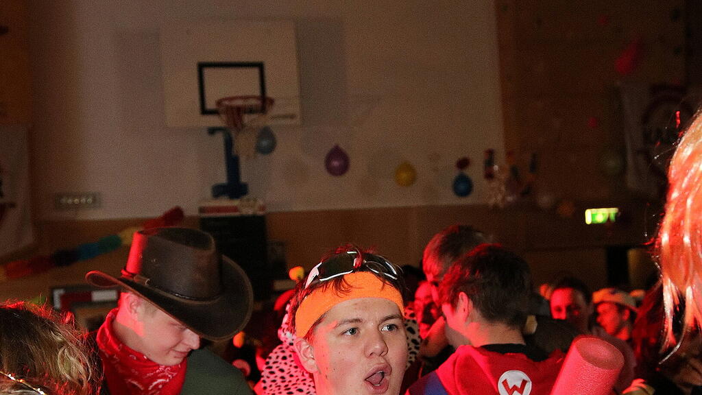 Feuerwehr Maskenball des L\u00f6schzug Bad D\u00fcrrnberg