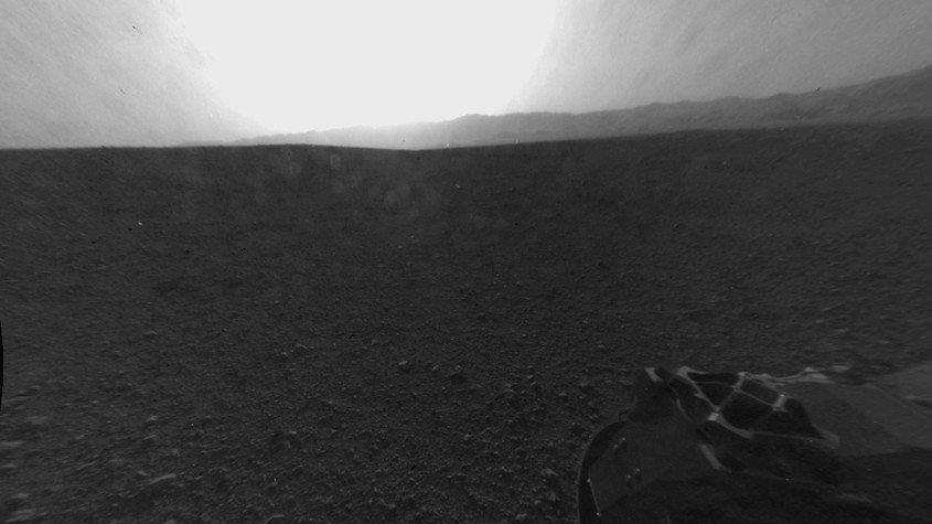 Marsrover "Curiosity" sendet farbiges Panorama-Foto