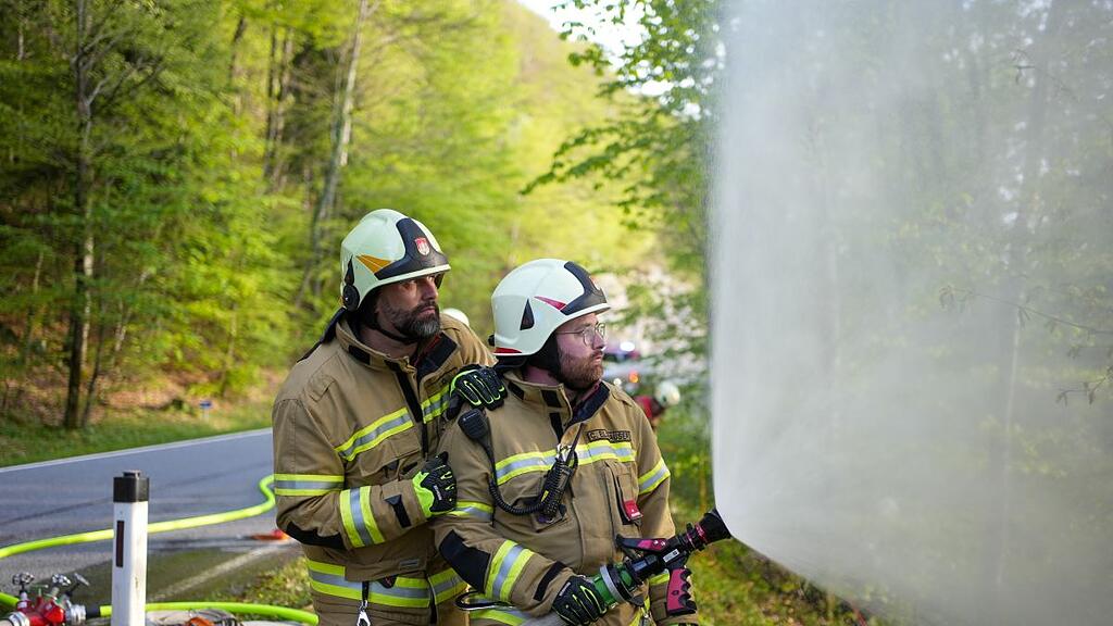 Feuerwehrübung in Guggenthal