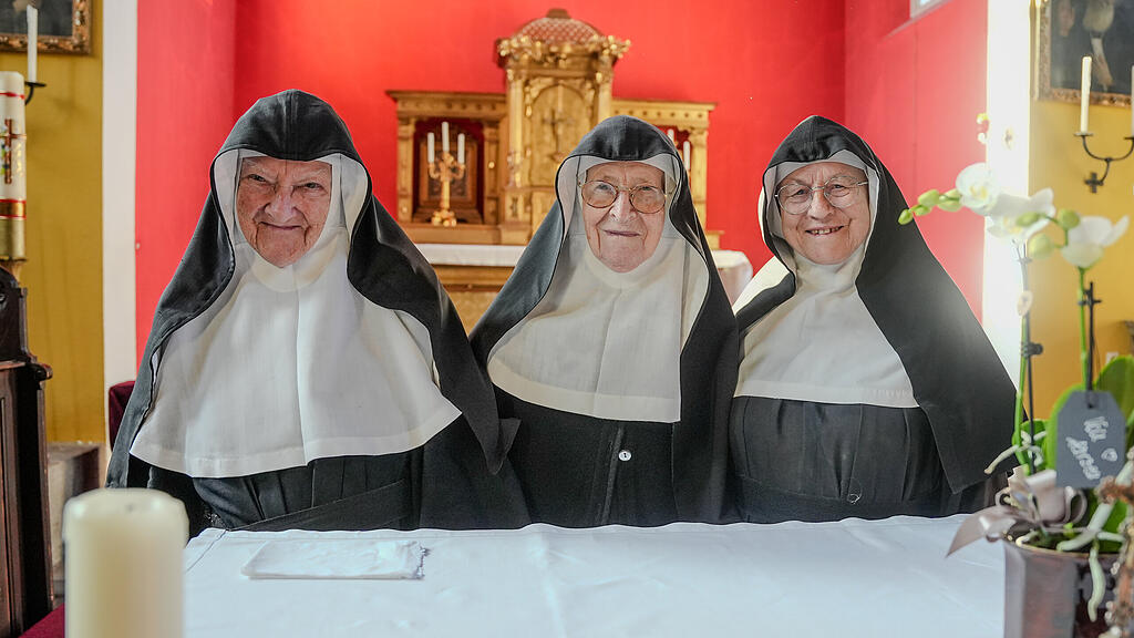 Messe der Nonnen im Kloster Goldenstein