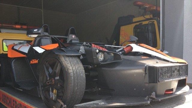 Demolierter Roadster