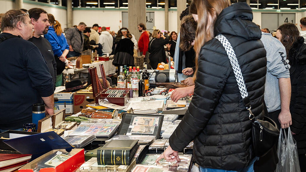 Nacht-, Antik- und Trödelmarkt