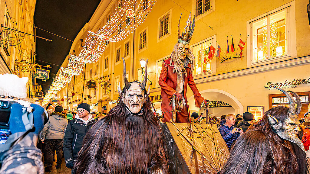 Lauf der Grödiger Krampusse in der Altstadt