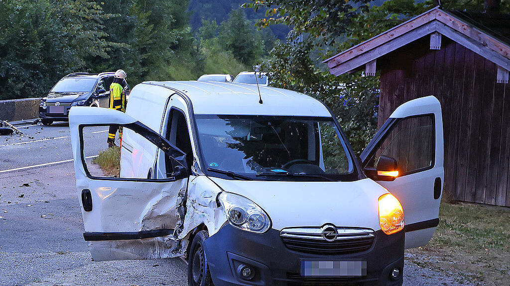 Motorrad contra Auto in Schneizelreuth