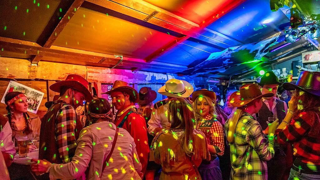 Maskenball der Freiwilligen Feuerwehr Elsbethen