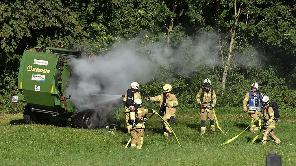 Fahrzeugbrand Niederalm
