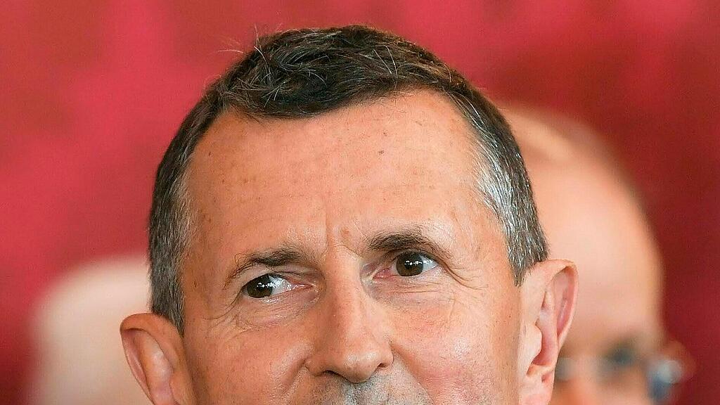 Übergangsregierung: Thomas Starlinger