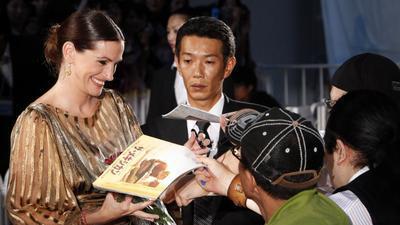 Julia Roberts bei der Premiere von Eat Pray Love in Tokio