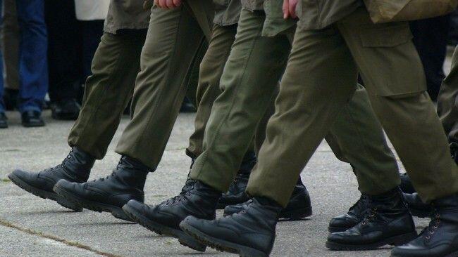 Die Grundwehrdiener sind geständig, sie wurden wegen Wiederbetätigung angezeigt. (Symbolbild)