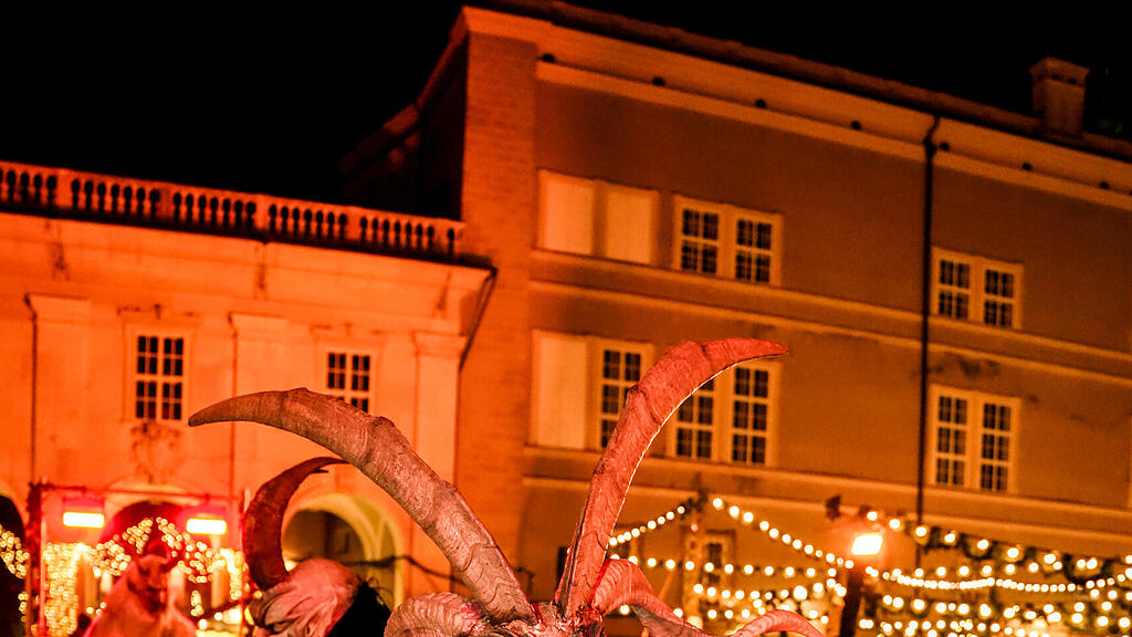 Der Krampuslauf am Christkindlmarkt