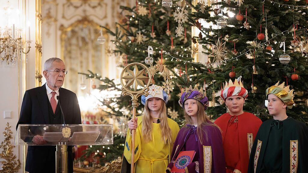 Sternsinger bei Van der Bellen