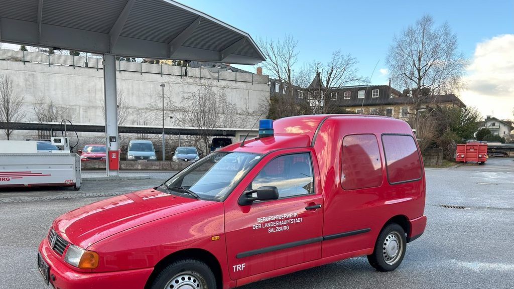 Berufsfeuerwehr Salzburg verkauft Fahrzeuge