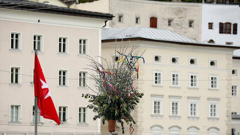 Palmbuschenweihe Dom und Michaelskirche