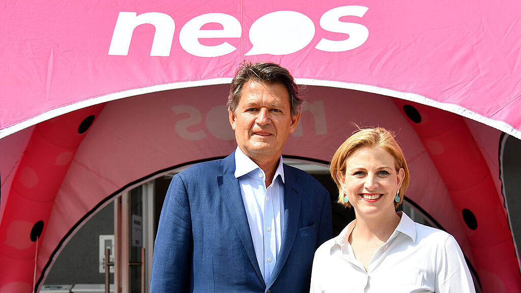 NEOS-Quereinsteiger Brandstätter mit Meinl-Reisinger in Salzburg