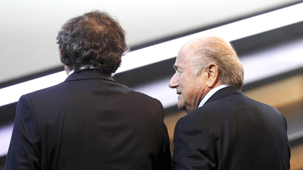 Platini und Blatter wurden suspendiert.