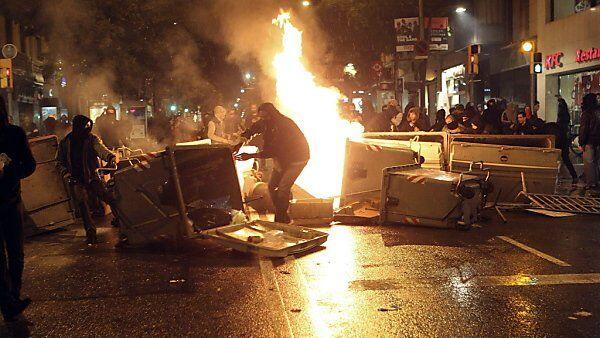 Proteste gegen Räumung eines besetzten Hauses