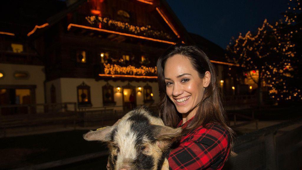 Weihnachtsmarkt-Eröffnung auf Gut Aiderbichl