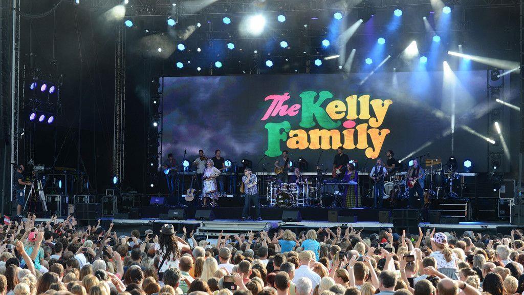 Kelly Family in Salzburg II