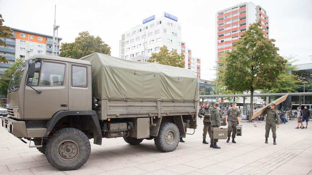 Flüchtlinge in Salzburg: Bundesheer im Hilfseinsatz