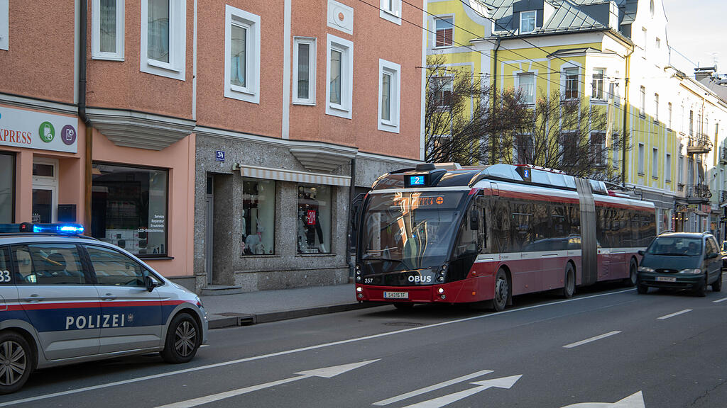 Unfall mit O-Bus Ignaz-Harrer-Straße