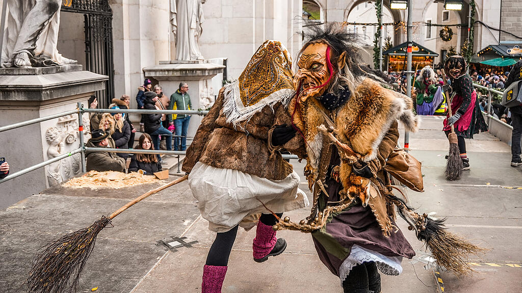 Krampuslauf am Christkindlmarkt Salzburg