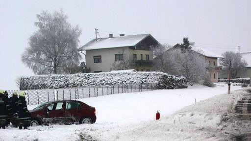 Auto-Überschlag auf B1