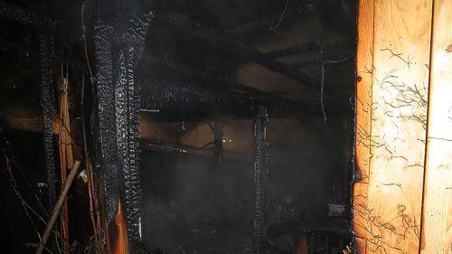 Mariapfarr: Nebengebäude in Vollbrand