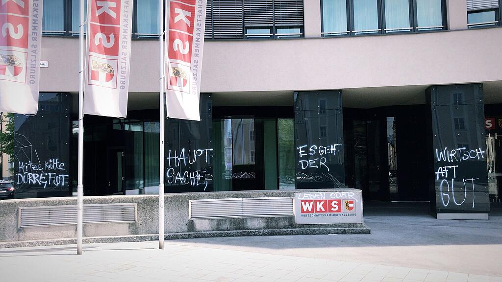 Wirtschaftskammer, Gebäude, Graffiti, Schmiererei