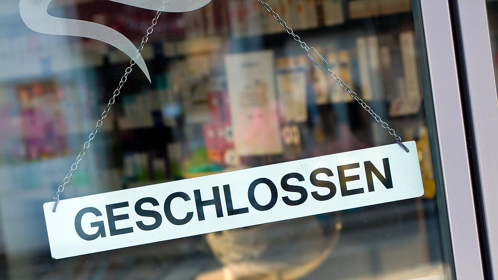 symb_geschäft symb_geschlossen