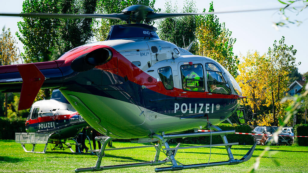 Übungstag der Wasserrettung und Flugpolizei am Obertrumer See