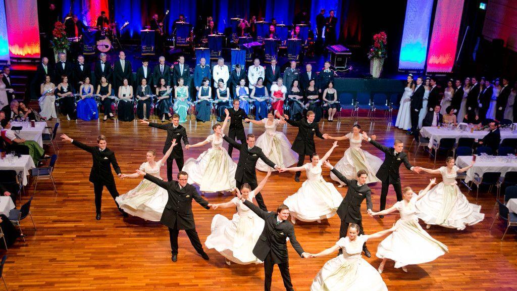 Polizeiball II