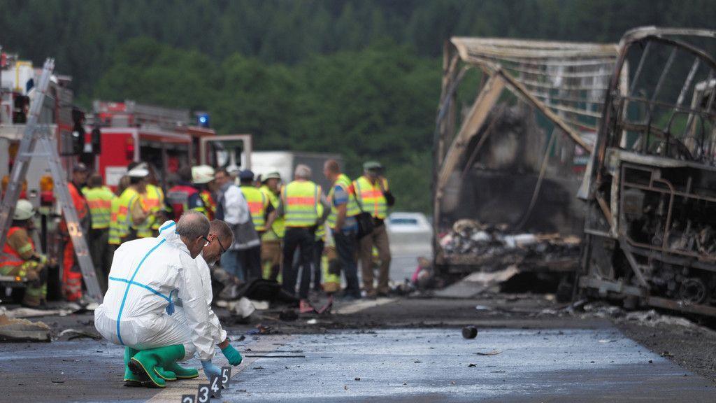 Reisebus-Unfall in Bayern
