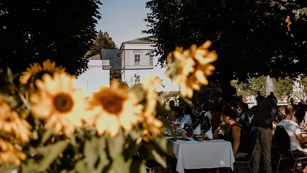 Festmahl im Mirabellgarten